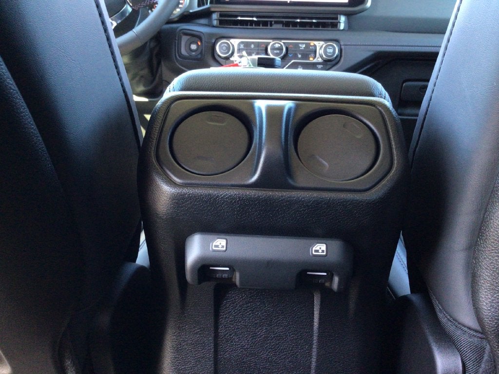 2027 Jeep Wrangler WRANGLER 4-DOOR REWIND