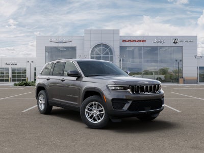 2025 Jeep Grand Cherokee GRAND CHEROKEE LAREDO X 4X4