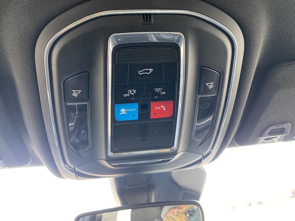 2023 Jeep Grand Cherokee Altitude 4x4