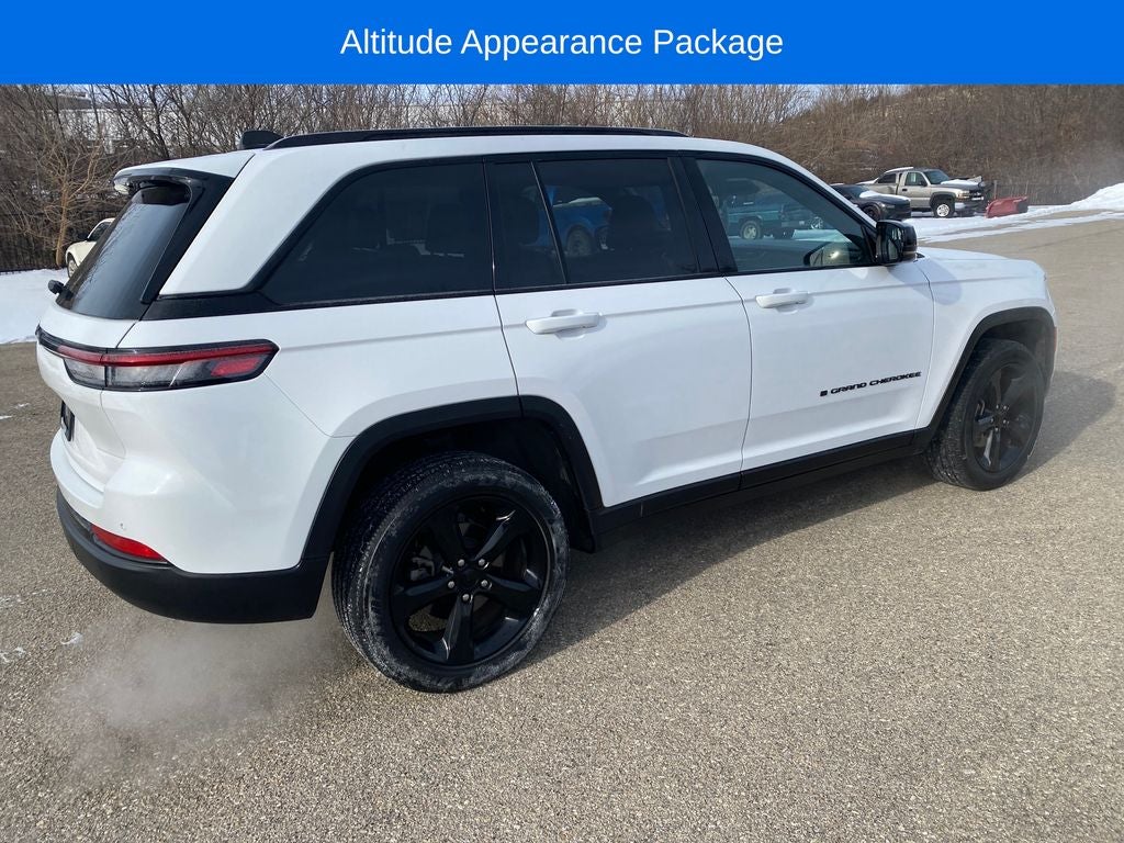 2023 Jeep Grand Cherokee Altitude 4x4