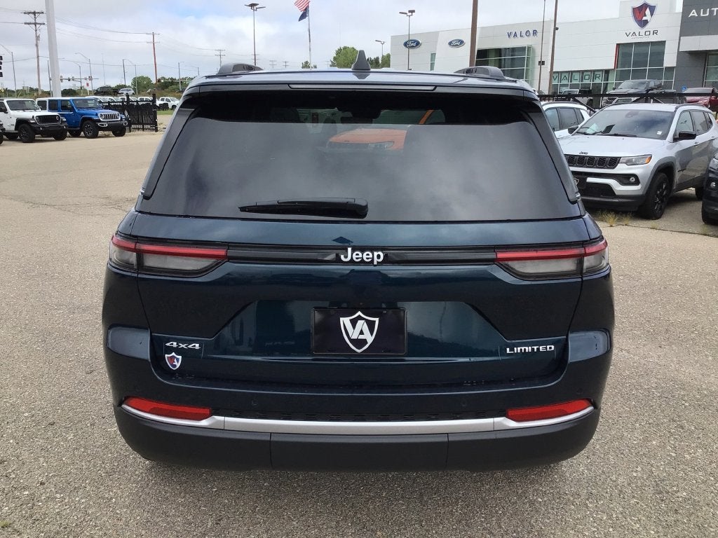 2027 Jeep Grand Cherokee GRAND CHEROKEE LIMITED 4X4