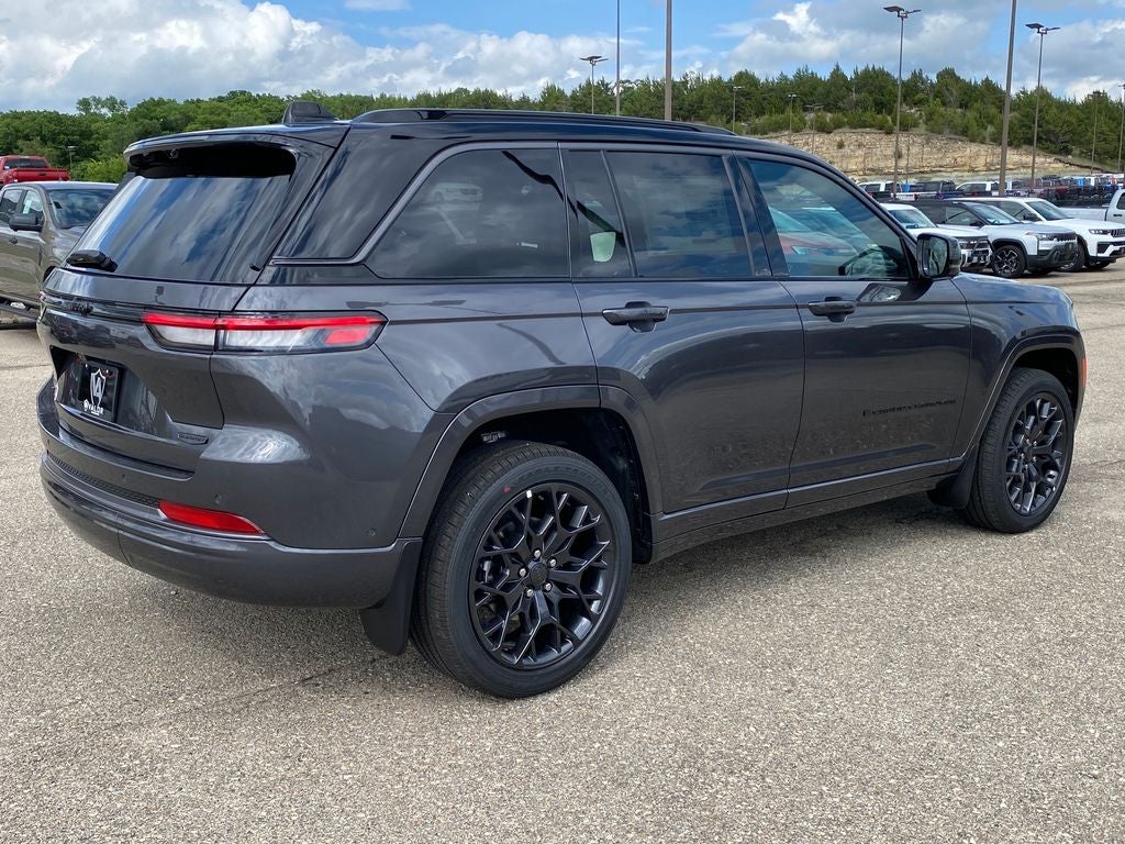 2026 Jeep Grand Cherokee GRAND CHEROKEE SUMMIT 4X4