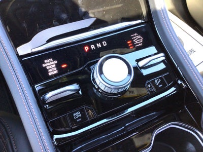 2027 Jeep Grand Cherokee GRAND CHEROKEE SUMMIT 4X4