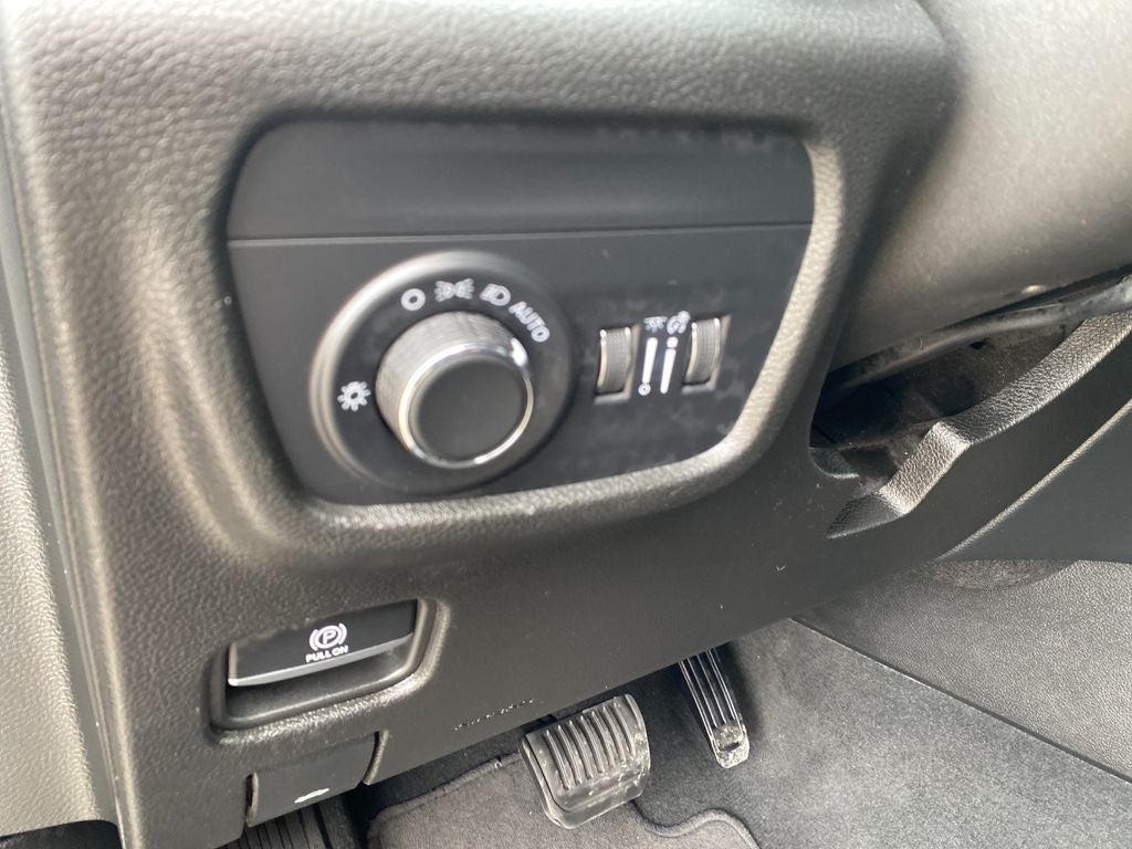 2023 Jeep Grand Cherokee L Altitude 4x4