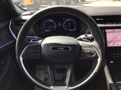 2027 Jeep Grand Cherokee GRAND CHEROKEE L LIMITED 4X4