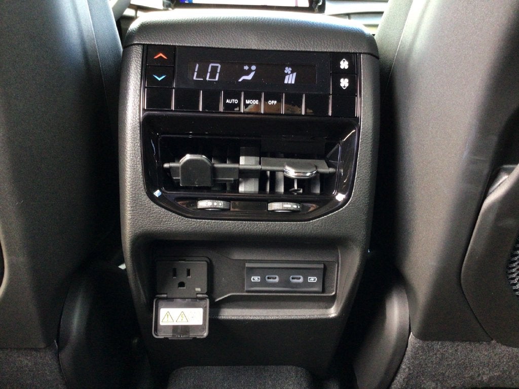 2027 Jeep Grand Cherokee GRAND CHEROKEE L LIMITED 4X4