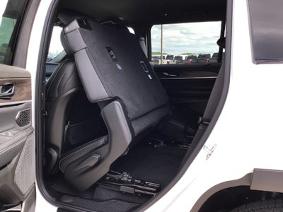 2027 Jeep Grand Cherokee GRAND CHEROKEE L LIMITED 4X4