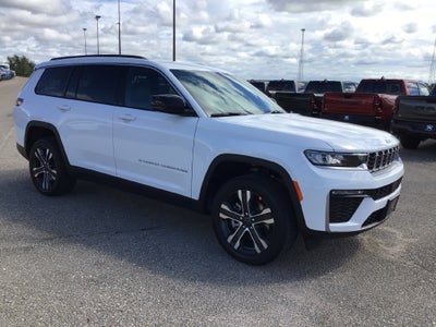 2027 Jeep Grand Cherokee GRAND CHEROKEE L LIMITED 4X4