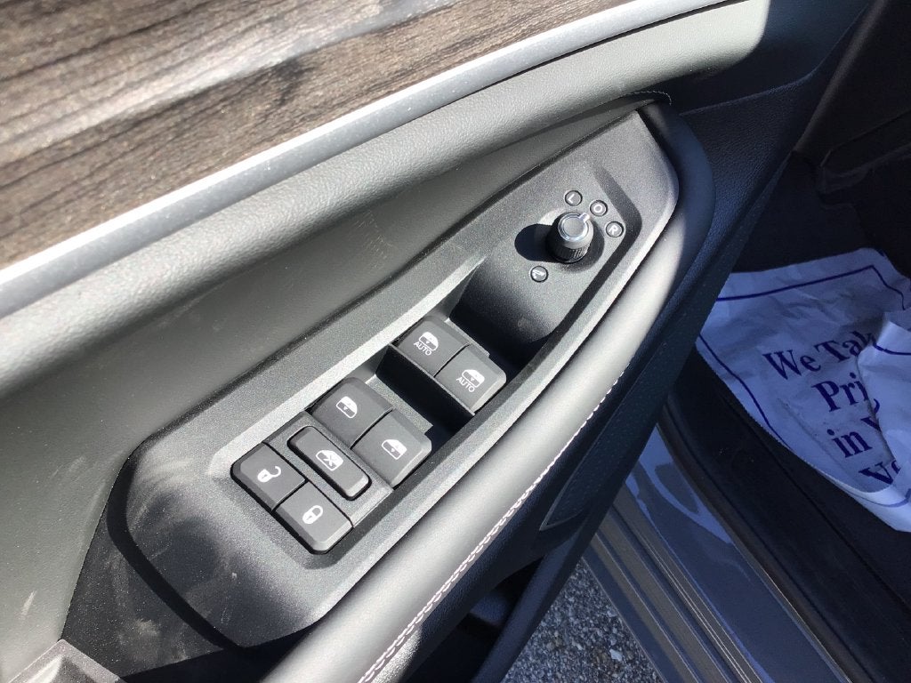 2027 Jeep Grand Cherokee GRAND CHEROKEE L LIMITED RESERVE 4X4