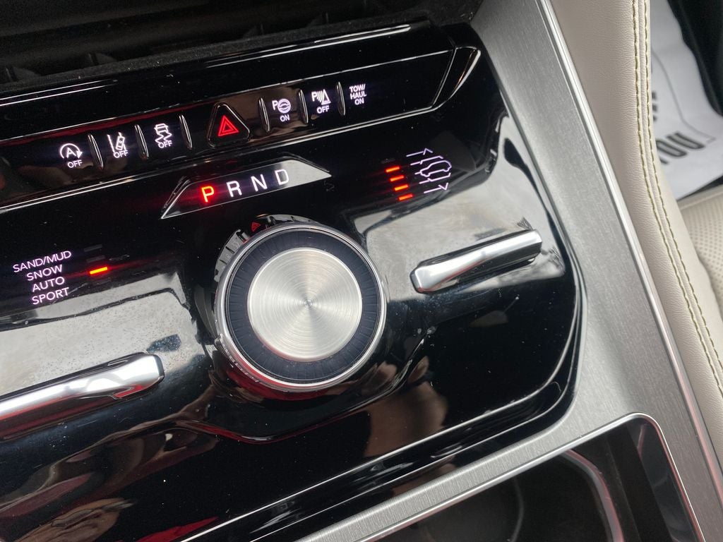 2025 Jeep Wagoneer L Series III 4x4