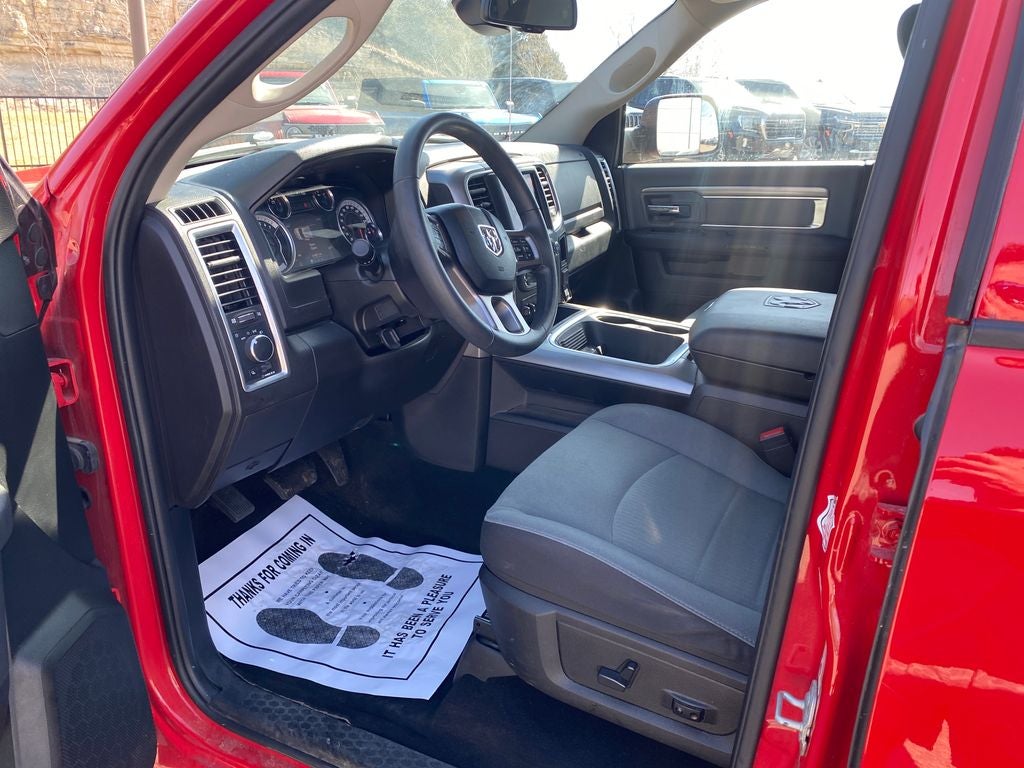 2023 RAM 1500 Classic SLT Crew Cab 4x4 5'7' Box