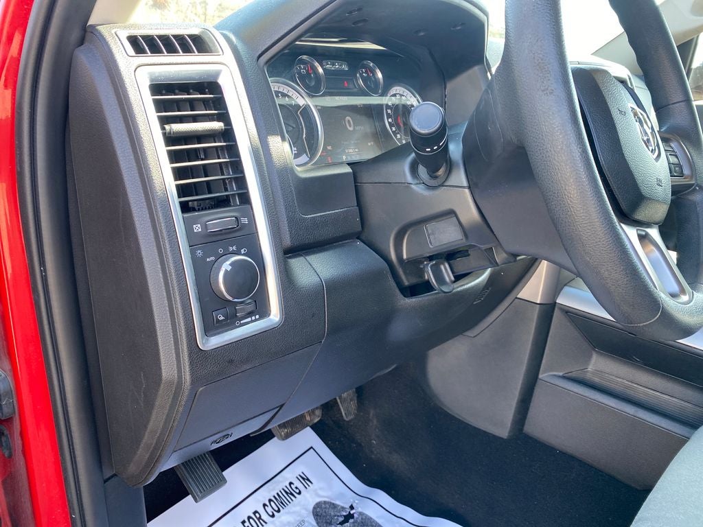 2023 RAM 1500 Classic SLT Crew Cab 4x4 5'7' Box