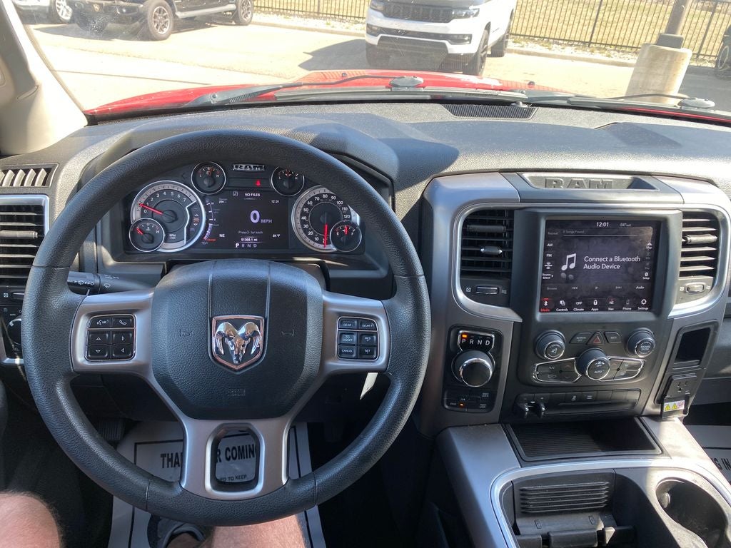 2023 RAM 1500 Classic SLT Crew Cab 4x4 5'7' Box