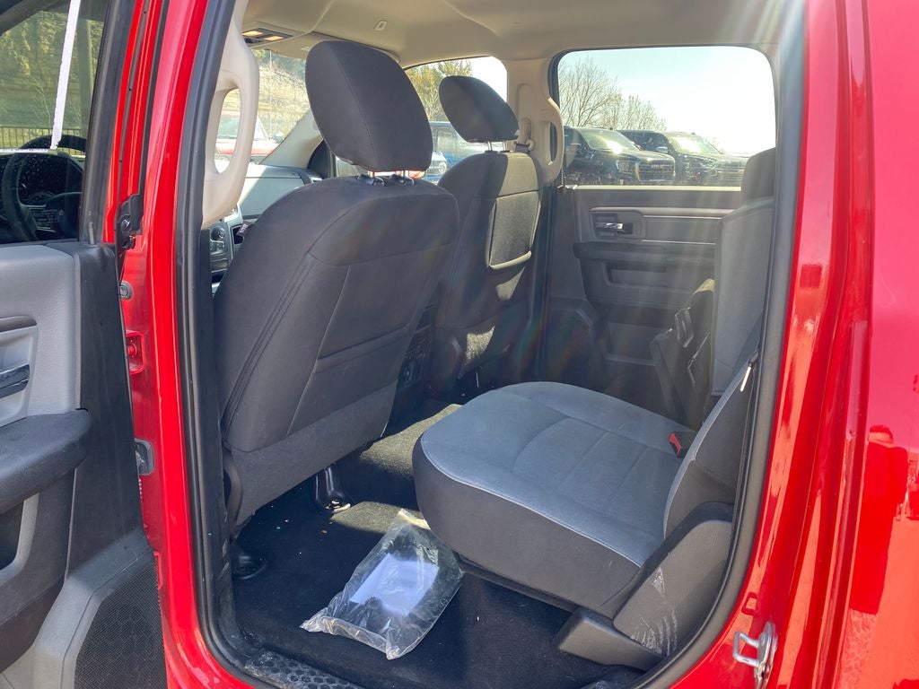 2023 RAM 1500 Classic SLT Crew Cab 4x4 5'7' Box