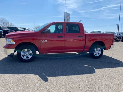2023 RAM 1500 Classic SLT Crew Cab 4x4 5'7' Box