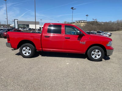 2023 RAM 1500 Classic SLT Crew Cab 4x4 5'7' Box