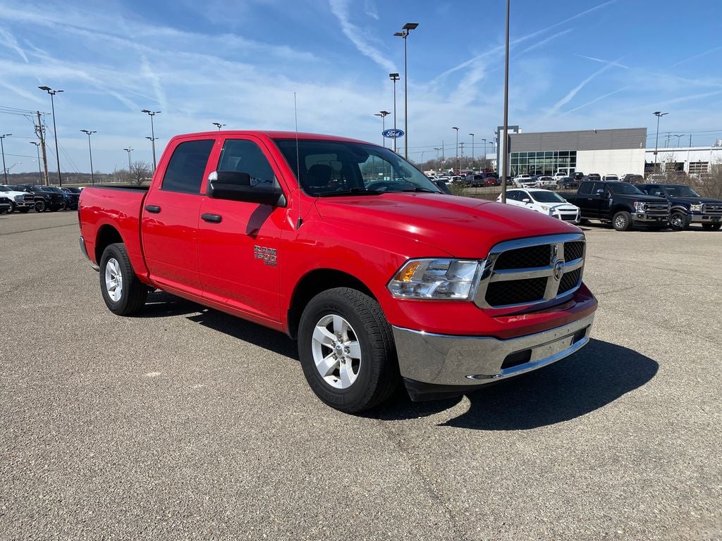 2023 RAM 1500 Classic SLT Crew Cab 4x4 5'7' Box