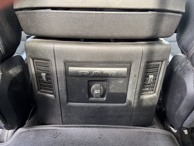 2016 RAM 1500 Sport