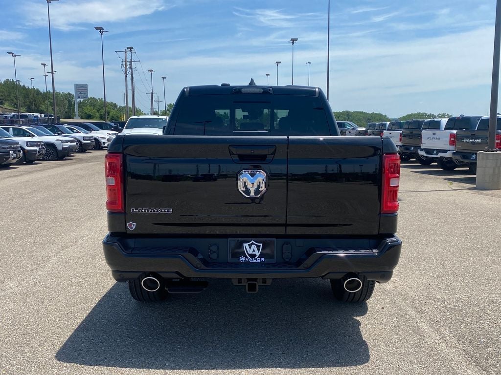 2026 RAM Ram 1500 RAM 1500 LARAMIE CREW CAB 4X2 5'7' BOX