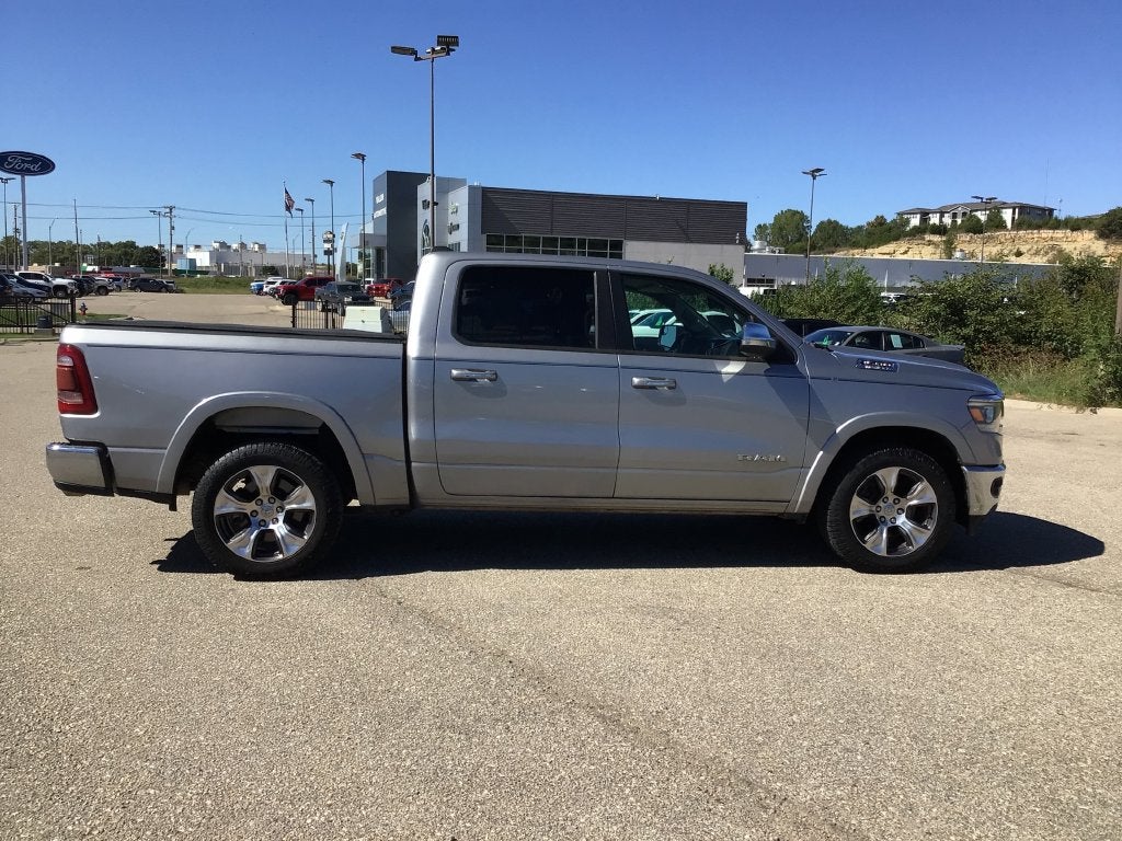 2019 RAM 1500 Laramie Crew Cab 4x2 5'7' Box