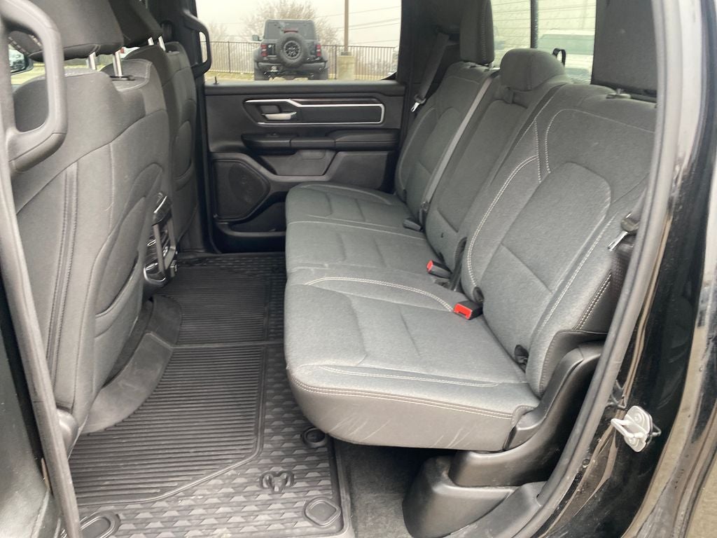 2021 RAM 1500 Big Horn Crew Cab 4x4 5'7' Box