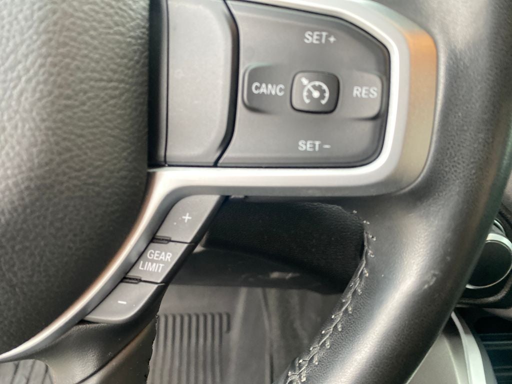 2021 RAM 1500 Big Horn Crew Cab 4x4 5'7' Box