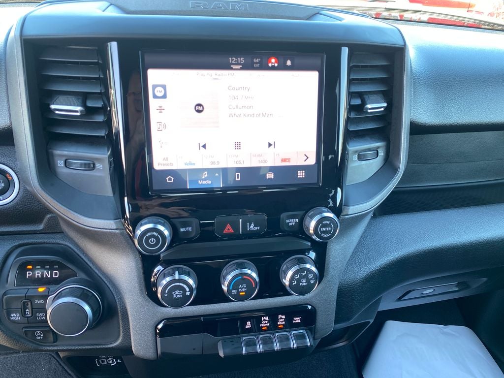 2025 RAM 1500 Tradesman Crew Cab 4x4 5'7' Box