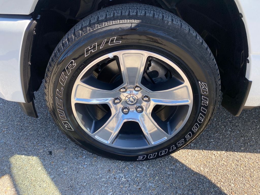 2025 RAM 1500 Tradesman Crew Cab 4x4 5'7' Box