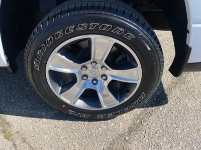 2025 RAM 1500 Tradesman Crew Cab 4x4 5'7' Box