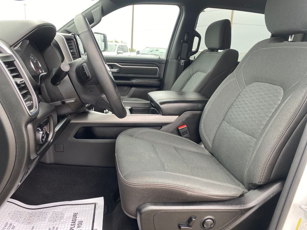 2025 RAM 1500 Big Horn Crew Cab 4x4 5'7' Box