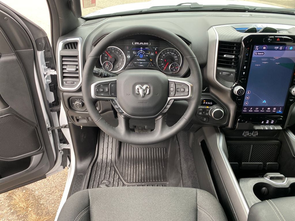 2026 RAM 1500 Big Horn Crew Cab 4x4 5'7' Box