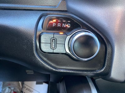 2022 RAM 1500 Big Horn Crew Cab 4x4 5'7' Box