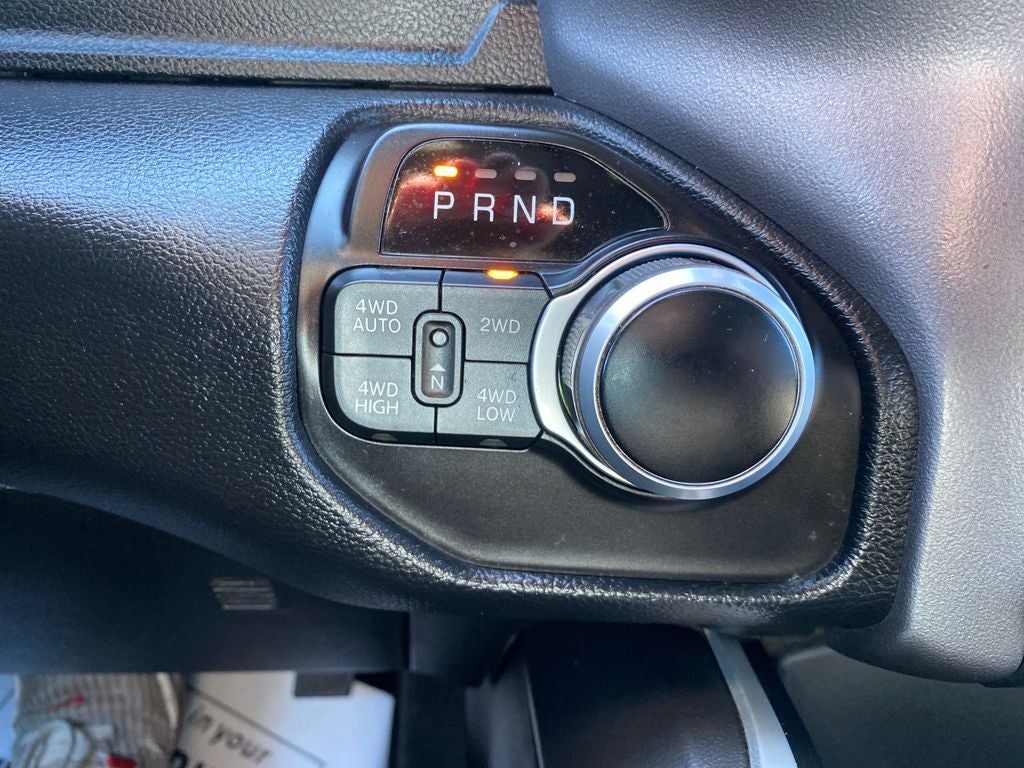 2022 RAM 1500 Big Horn Crew Cab 4x4 5'7' Box