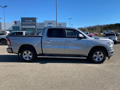 2022 RAM 1500 Big Horn Crew Cab 4x4 5'7' Box