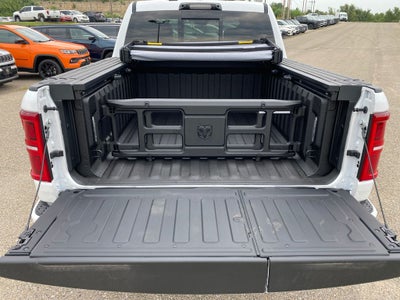 2026 RAM 1500 RAM 1500 LIMITED CREW CAB 4X4 5'7' BOX