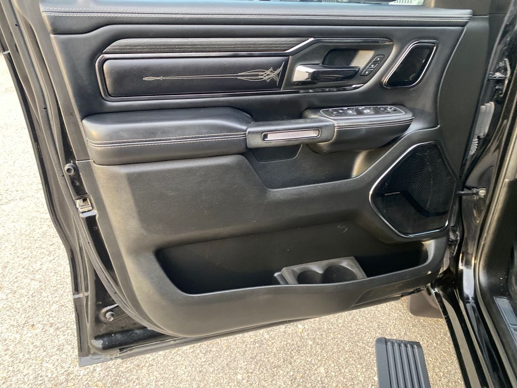 2022 RAM 1500 Limited Crew Cab 4x4 5'7' Box