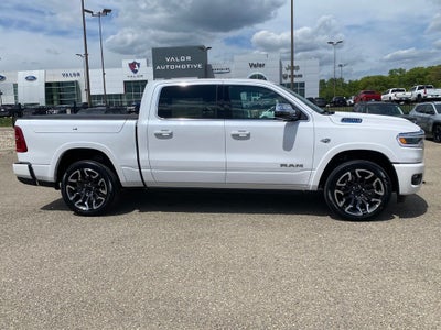 2026 RAM Ram 1500 RAM 1500 LIMITED LONGHORN CREW CAB 4X4 5'7' BOX