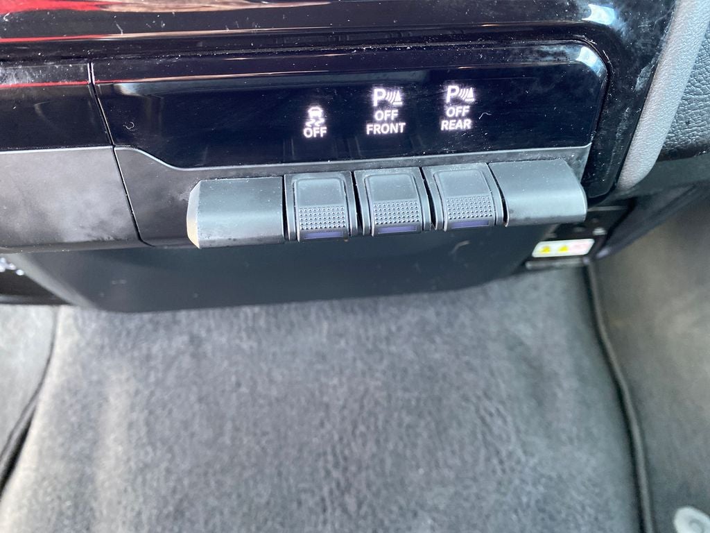 2025 RAM 1500 Laramie Crew Cab 4x4 5'7' Box