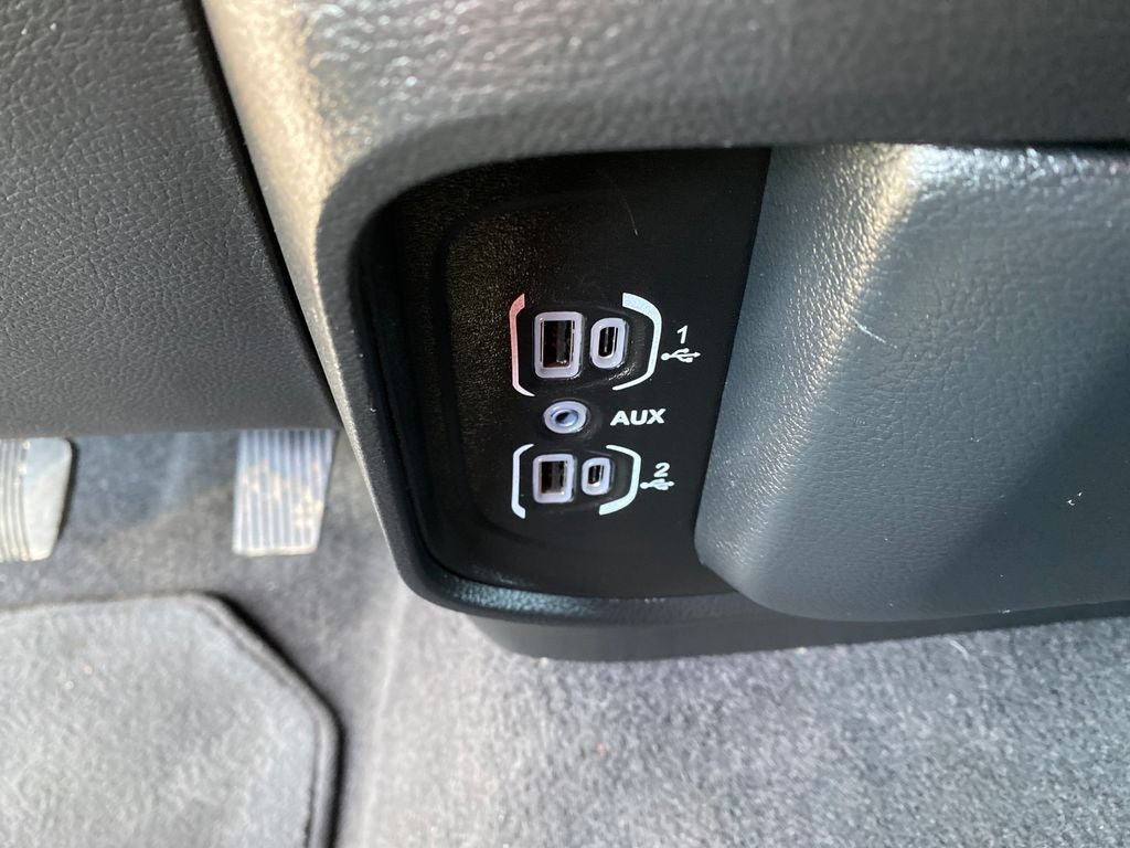 2025 RAM 1500 Laramie Crew Cab 4x4 5'7' Box