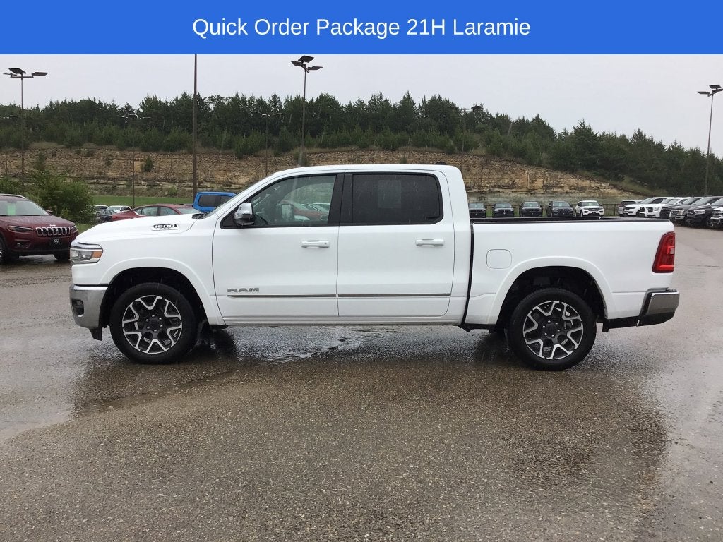 2025 RAM 1500 Laramie Crew Cab 4x4 5'7' Box