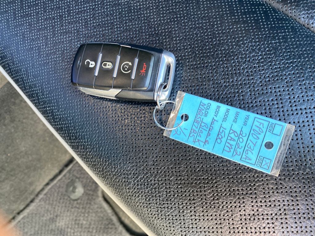 2022 RAM 1500 Laramie Crew Cab 4x4 5'7' Box