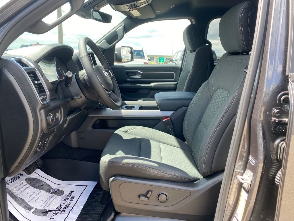 2026 RAM Ram 1500 RAM 1500 BIG HORN CREW CAB 4X4 6'4' BOX