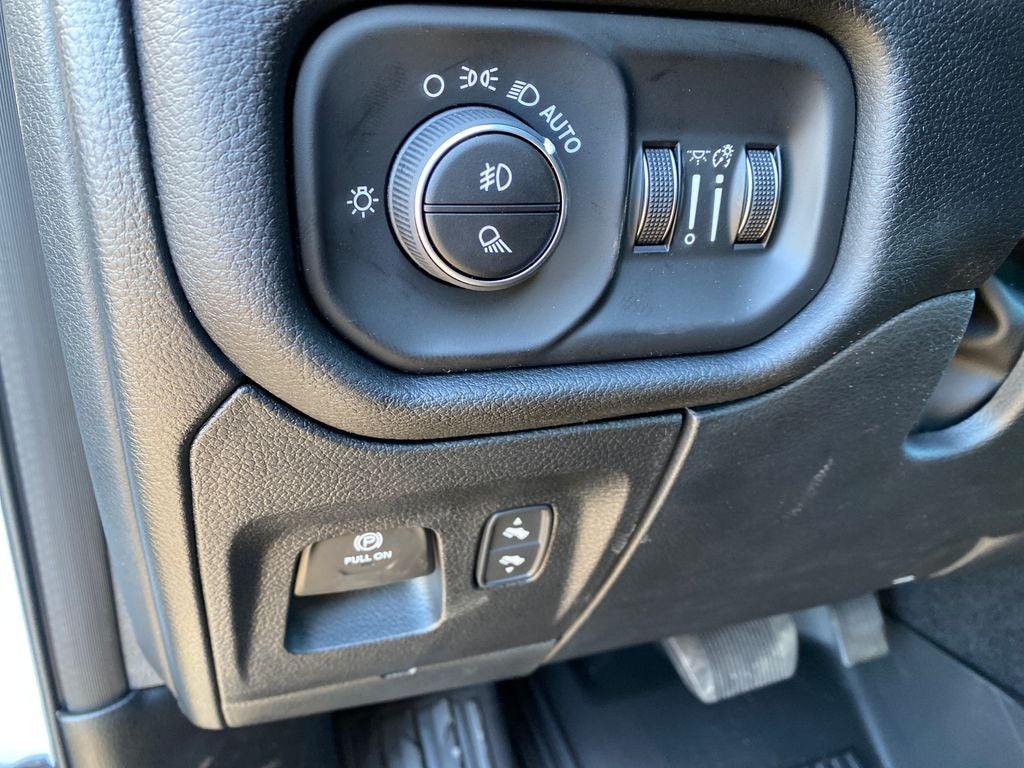 2026 RAM Ram 1500 RAM 1500 LARAMIE CREW CAB 4X4 6'4' BOX