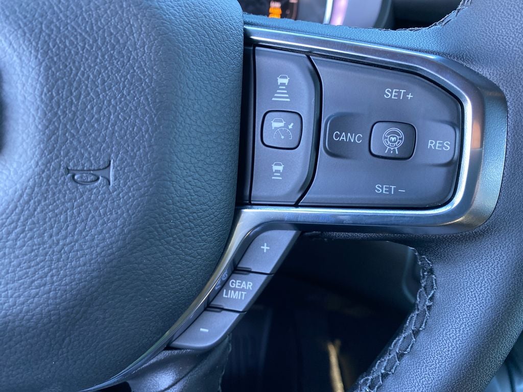 2026 RAM Ram 1500 RAM 1500 LARAMIE CREW CAB 4X4 6'4' BOX