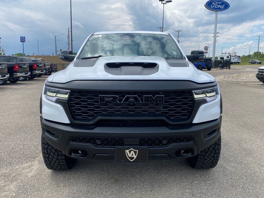 2026 RAM Ram 1500 RAM 1500 RHO CREW CAB 4X4 5'7' BOX