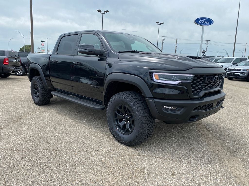 2026 RAM Ram 1500 RAM 1500 RHO CREW CAB 4X4 5'7' BOX