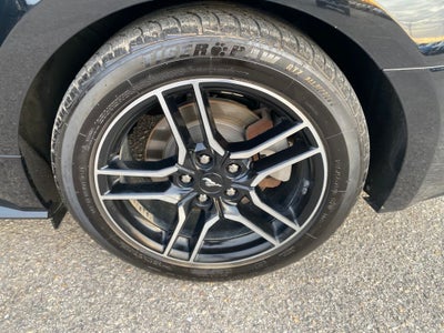 2016 Ford Mustang V6