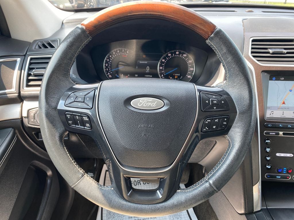 2018 Ford Explorer Platinum