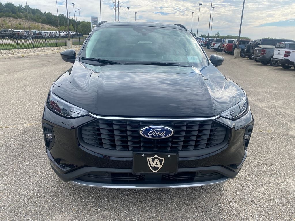 2025 Ford Escape Plug-In Hybrid Base