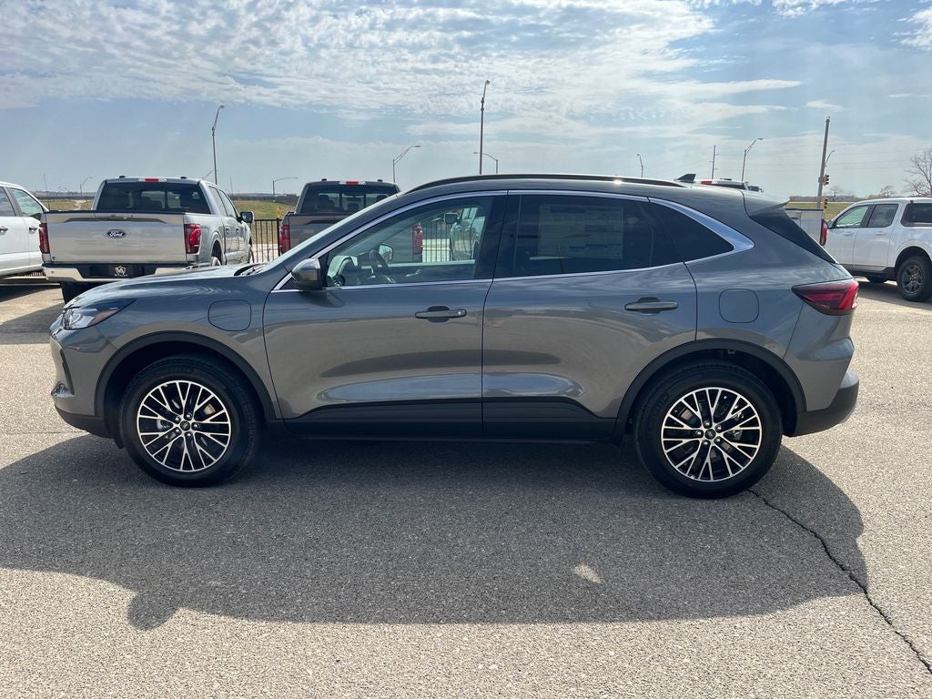 2025 Ford Escape Plug-In Hybrid Base